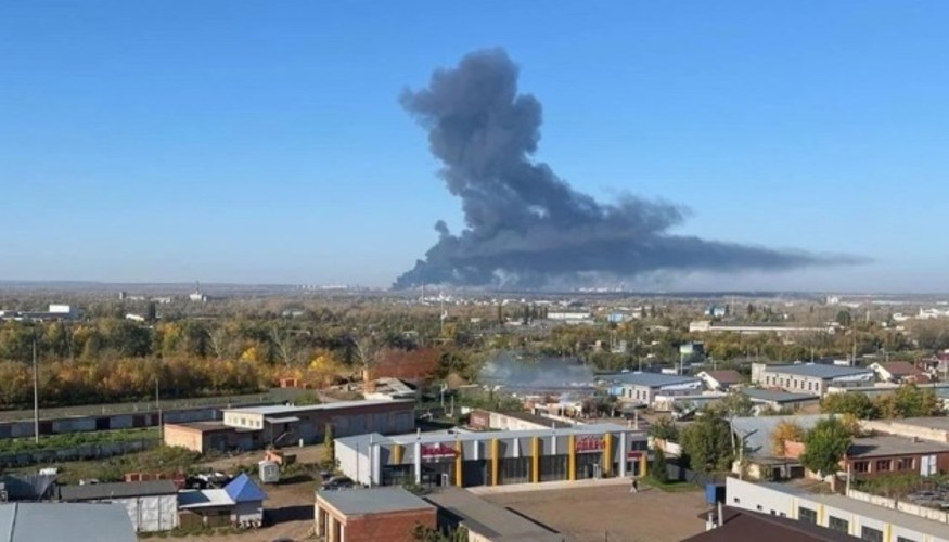 Наслідки пожежі у Салаваті після нічної атаки дронів 14 липня 2026 року