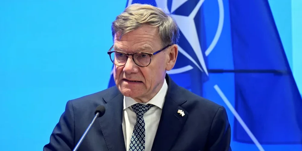 Глава МЗС Німеччини Йоганн Вадефуль під час візиту до Києва.